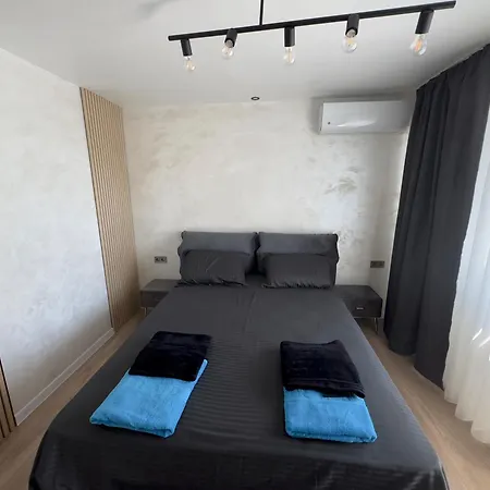 Διαμέρισμα Seaview Lazur